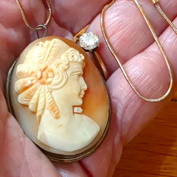Vintage silver shell cameo brooch pendant. Estate - Picture 1 of 16